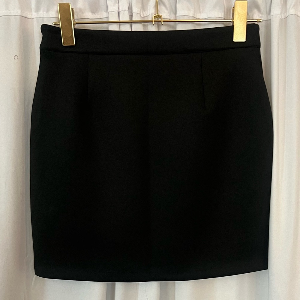 Good American NWOT Scuba Mini Skirt in Black- sz 6
